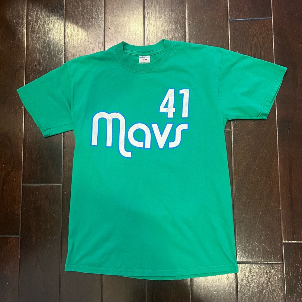 Vintage Dallas Mavericks Dirk Nowitzki T-Shirt #41 Green Mens Medium